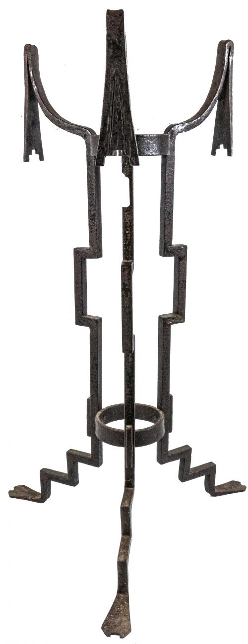 SOPORTE DE HIERRO DE MEDIADOS DEL SIGLO XX