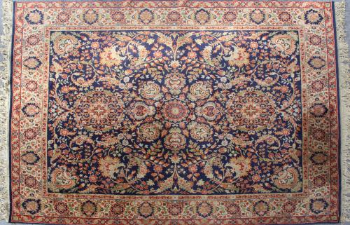 ALFOMBRA DE ESTILO ORIENTAL