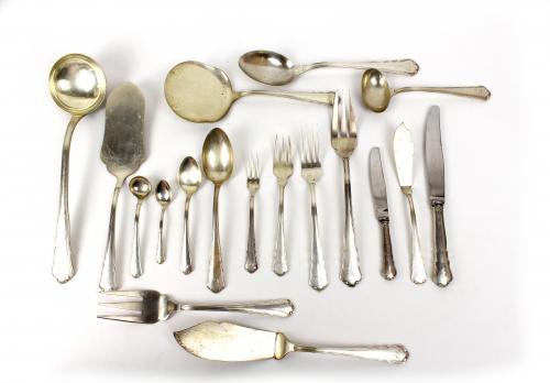 CUBERTERIA DE PLATA