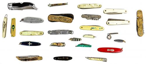 COLECCIÓN DE 25 NAVAJAS