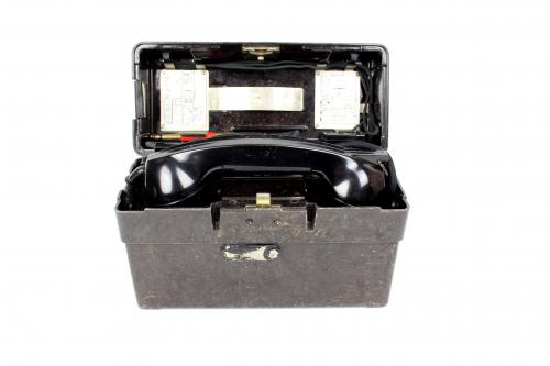 TELEFONO DE CAMPAÑA  ALEMAN