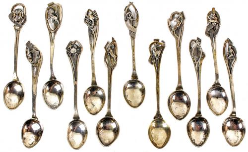 LOTE DE CUCHARITAS DE COLECCION EN PLATA
