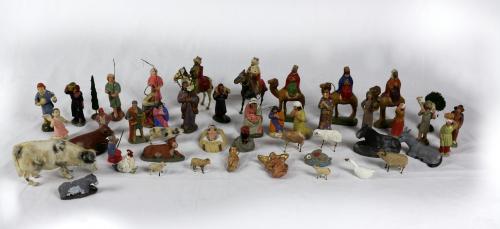 LOTE DE FIGURAS DE PESEBRE