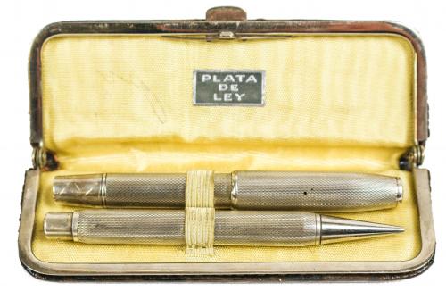 PLUMA Y LÁPIZ CON ESTUCHE
