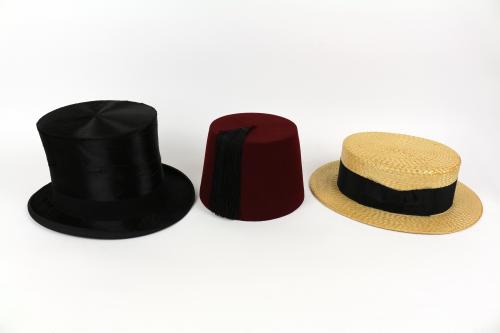 LOTE DE TRES SOMBREROS DE CABALLERO