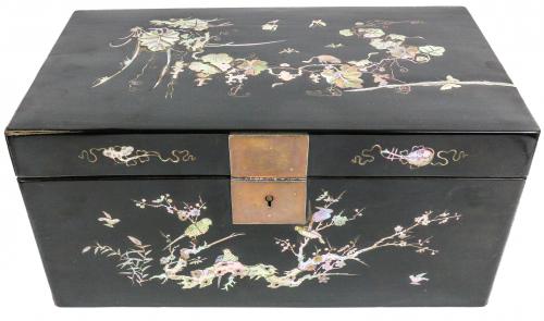 CAJA CHINA DE MEDIADOS DEL S.XX