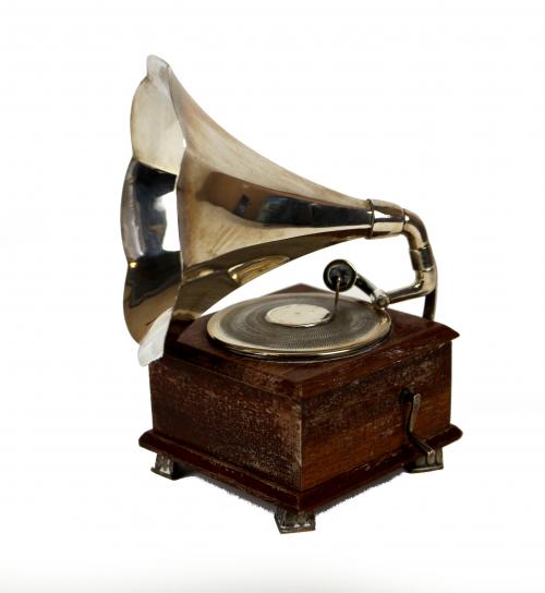 ORIGINAL MINIATURA MUSICAL EN PLATA