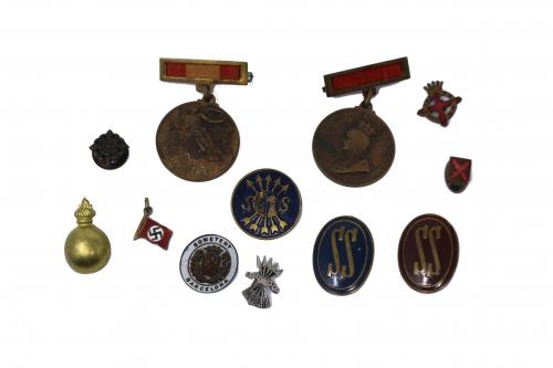 COLECCION DE PINES Y MEDALLAS DE PPS. S.XX