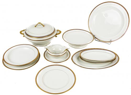 VAJILLA EN PORCELANA  DE LIMOGES PARA 10 SERVICIOS