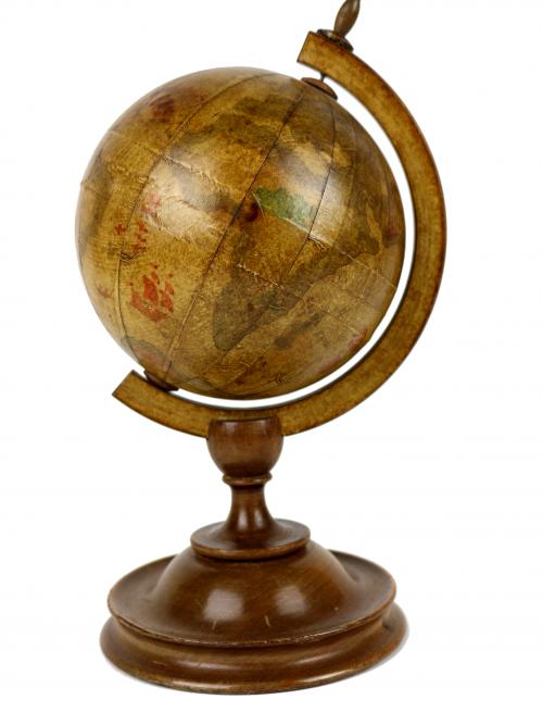PEQUEÑA BOLA DEL MUNDO