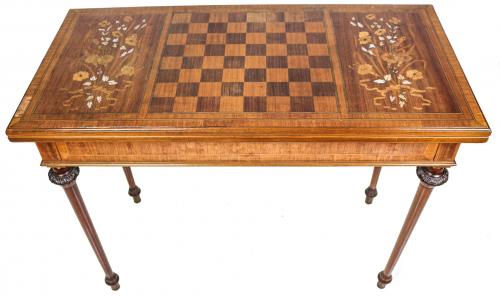 MESA DE JUEGO DEL PRIMER CUARTO DEL S.XX