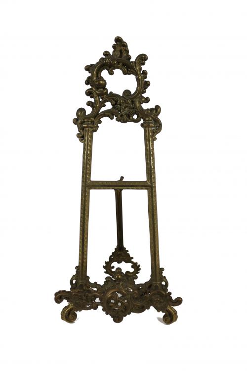 PEQUEÑO CABALLETE DE SOBREMESA DE pRINCIPIOS DE S. XX