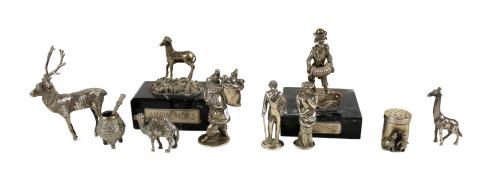 LOTE DE FIGURAS DE PLATA