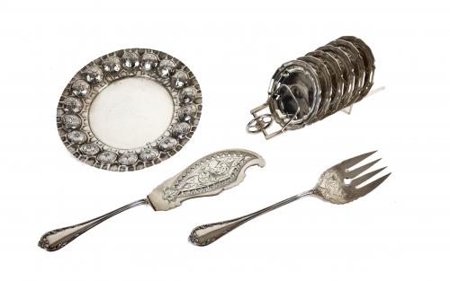 LOTE DE METAL PLATEADO Y PLATA