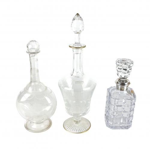 TRES BOTELLAS EN CRISTAL