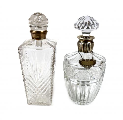 DOS BOTELLAS LICORERAS