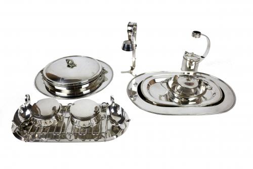 GRAN LOTE EN METAL PLATEADO