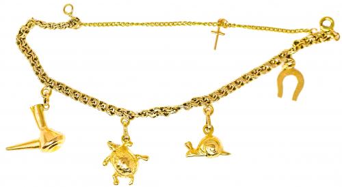 PULSERA CON COLGANTES