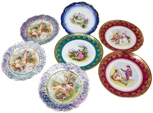 SIETE PLATOS DECORATIVOS DEL SEGUNDO TERCIO DEL S.XX