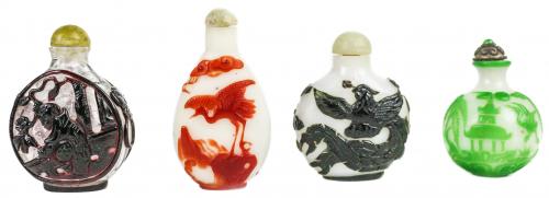 CUATRO TABAQUERAS ORIENTALS DE LA SEGUNDA MITAD DEL S.XX