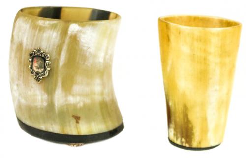 DOS VASOS DE ASTA