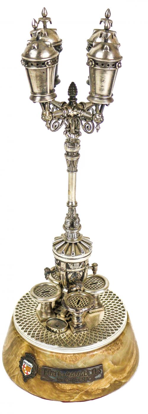 "FONT DE CANALETES" EN PLATA