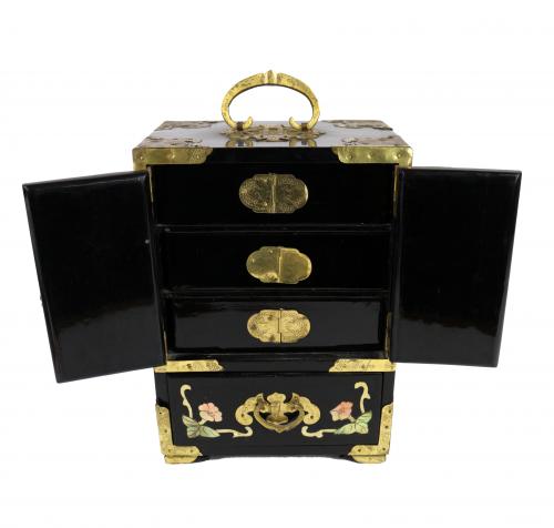 CAJA JOYERO ORIENTAL DEL ULTIMO CUARTO DEL S.XX
