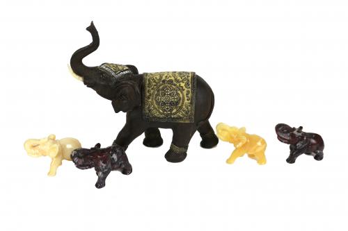 COLECCION DE FIGURAS DE "ELEFANTES"