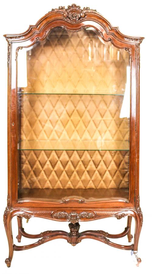 VITRINA DE MEDIADOS DEL S.XX