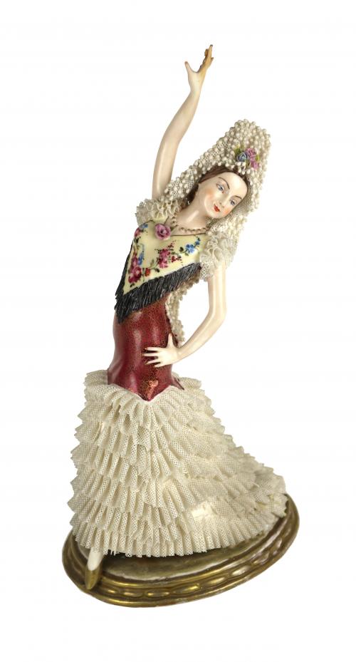 "BAILAORA" FIGURA EN PORCELANA