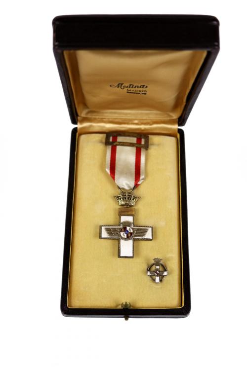 MEDALLA CONDECORACIÓN AL MÉRITO AEREONÁUTICO