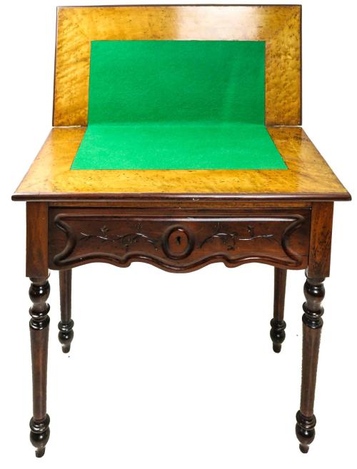MESA DE JUEGO DE LA DITADA