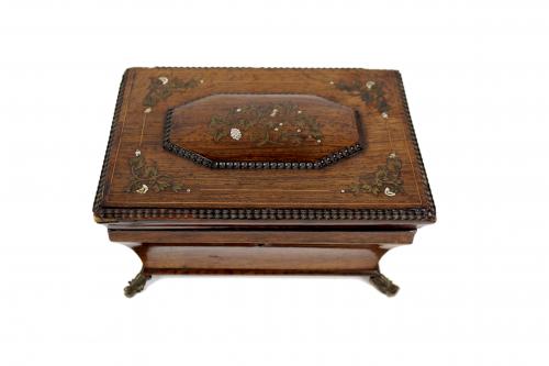 CAJA JOYERO ISABEINA DEL SEGUNDO TERCIO DEL S.XIX