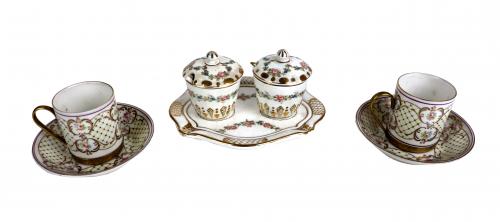 LOTE DE PIEZAS DE PORCELANA
