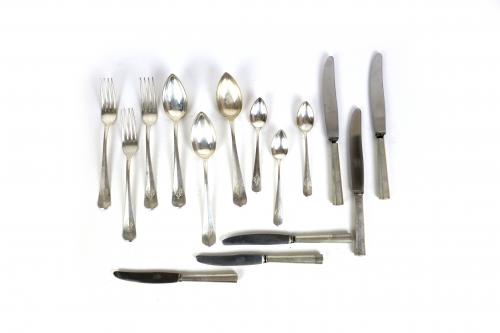 LOTE DE CUBIERTOS DE PLATA