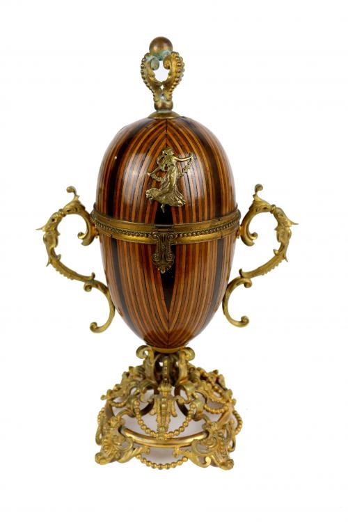 CAJA PERFUMERO CIRCA 1900