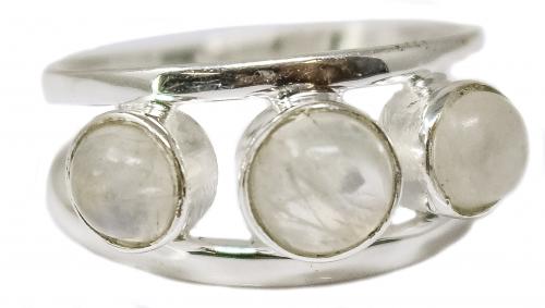 ANILLO CON PIEDRA LUNA