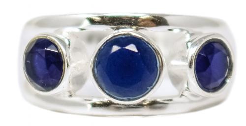 ANILLO CON CORINDONES AZULES