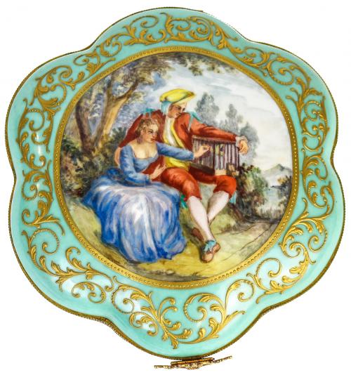 CAJA EN PORCELANA DE SÈVRES PRIMERA MITAD DEL S.XX