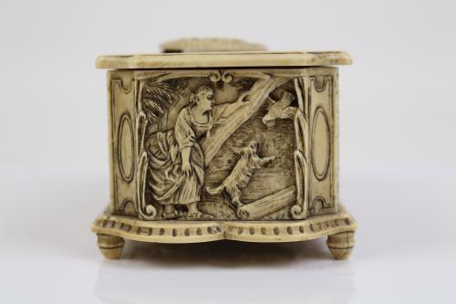 CAJA DE MUSICA AUTÓMATA EN MARFIL DEL S.XIX