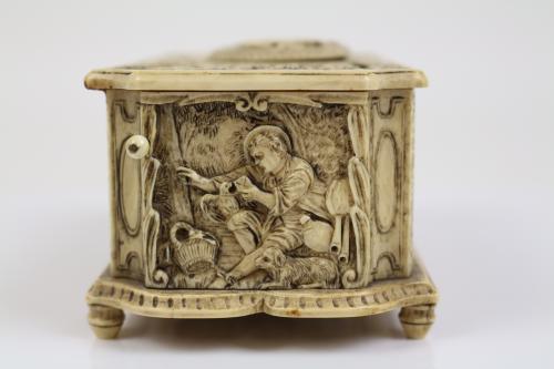 CAJA DE MUSICA AUTÓMATA EN MARFIL DEL S.XIX