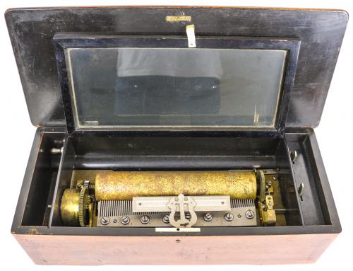 CAJA DE MÚSICA FRANCESA