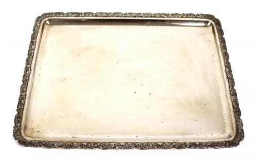 BANDEJA RECTANGULAR DE PLATA