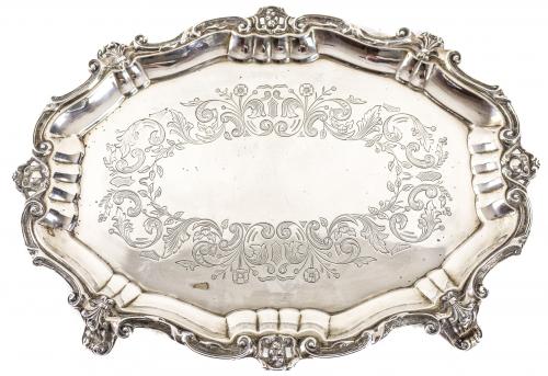 CENTRO DE MESA EN PLATA
