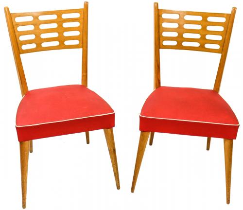 DOS SILLAS DE DISEÑO AÑOS 50 DE ESTILO NORDICO