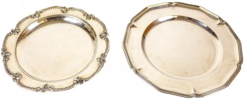 DOS PLATOS EN PLATA DE MEDIADOS DEL S.XX