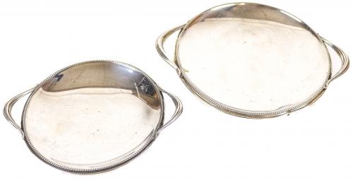 DOS PEQUEÑOS CENTROS DE MESA EN PLATA DE MEDIADOS S.XX
