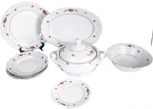 VAJILLA EN PORCELANA PARA 10 SERVICIOS