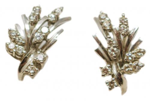 PENDIENTES CON BRILLANTES