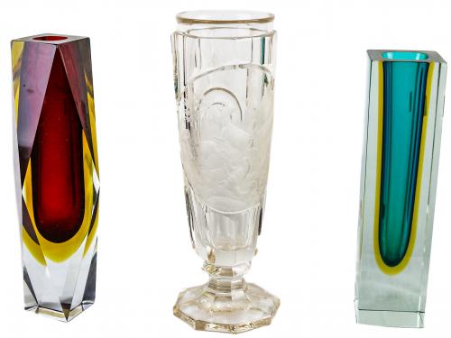 TRES JARRONES DE DISEÑO EN CRISTAL